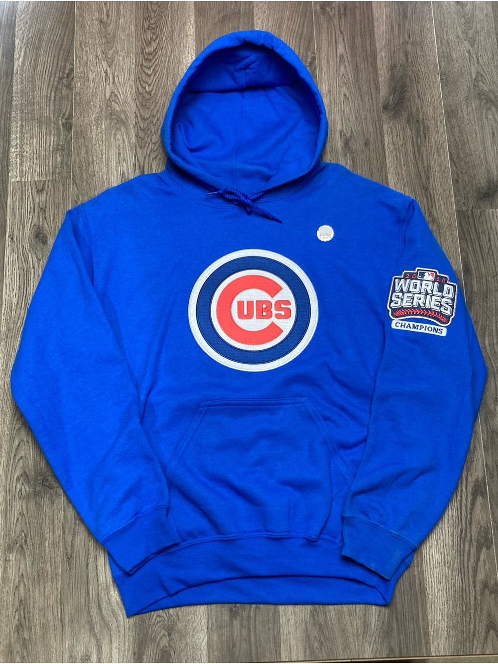 Chicago Cubs 2016 World Series Champions Hoodie Size Small